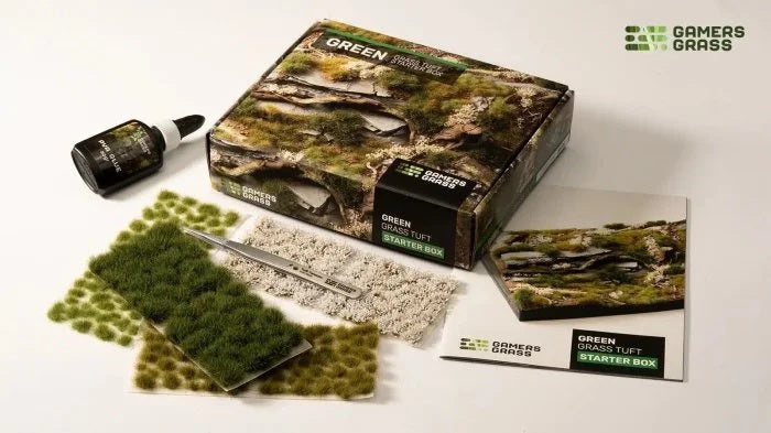 GamersGrass Tuft Starter Box Green Grass mit Grasbüscheln, Pinzette und Kleber für Tabletop-Bases